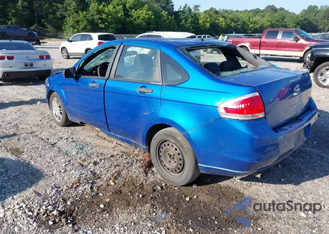 2010 Ford Focus Se z USA, uszkodzony, nr VIN 1FAHP3FN9AW103859